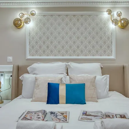 Elegant Triplex In - Ideal For 10 - Aircon Parigi
