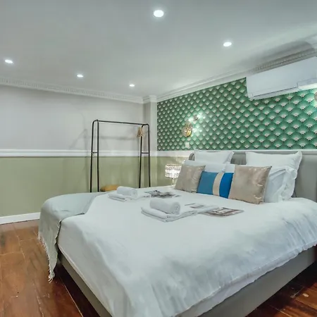Appartamento Elegant Triplex In - Ideal For 10 - Aircon