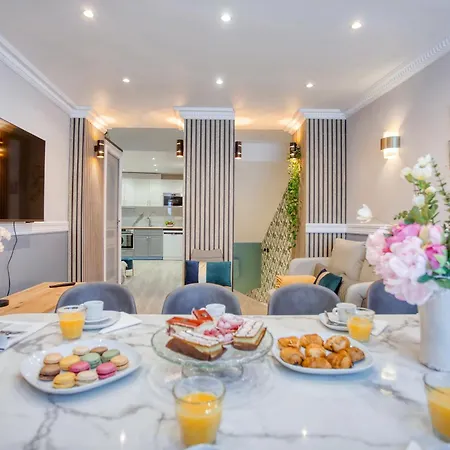 Appartamento Elegant Triplex In - Ideal For 10 - Aircon Parigi