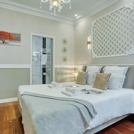 Elegant Triplex In - Ideal For 10 - Aircon * Parigi